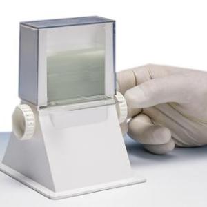 Distributeur de lame porte objet